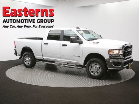 Used 2024 RAM 2500 Big Horn w/ Bed Utility Group image 47