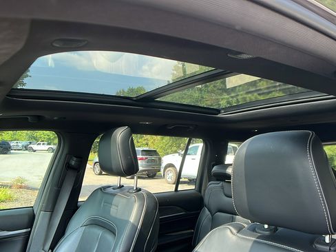 Used 2021 Jeep Grand Cherokee L Overland image 19