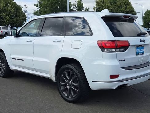 Used 2018 Jeep Grand Cherokee High Altitude AWD/4WD image 7