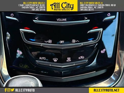 Used 2014 Cadillac ELR w/ Luxury Package FWD image 28