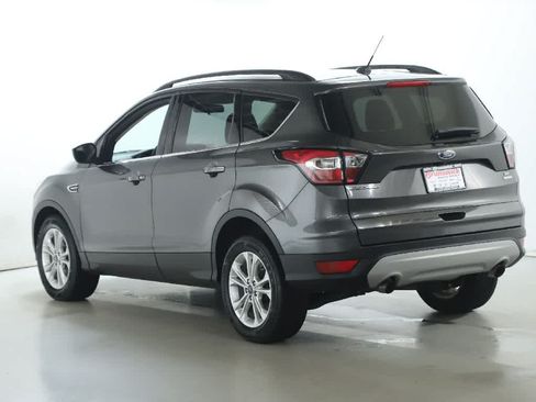 Used 2017 Ford Escape SE w/ Equipment Group 201A FWD image 42