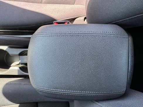 Used 2016 Chevrolet Cruze LT image 14