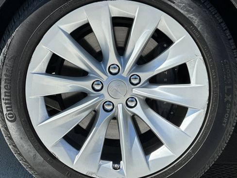 Used 2017 Tesla Model X 100D AWD/4WD image 26