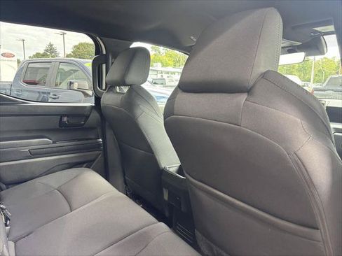 Certified 2024 Toyota Tacoma SR5 AWD/4WD image 20