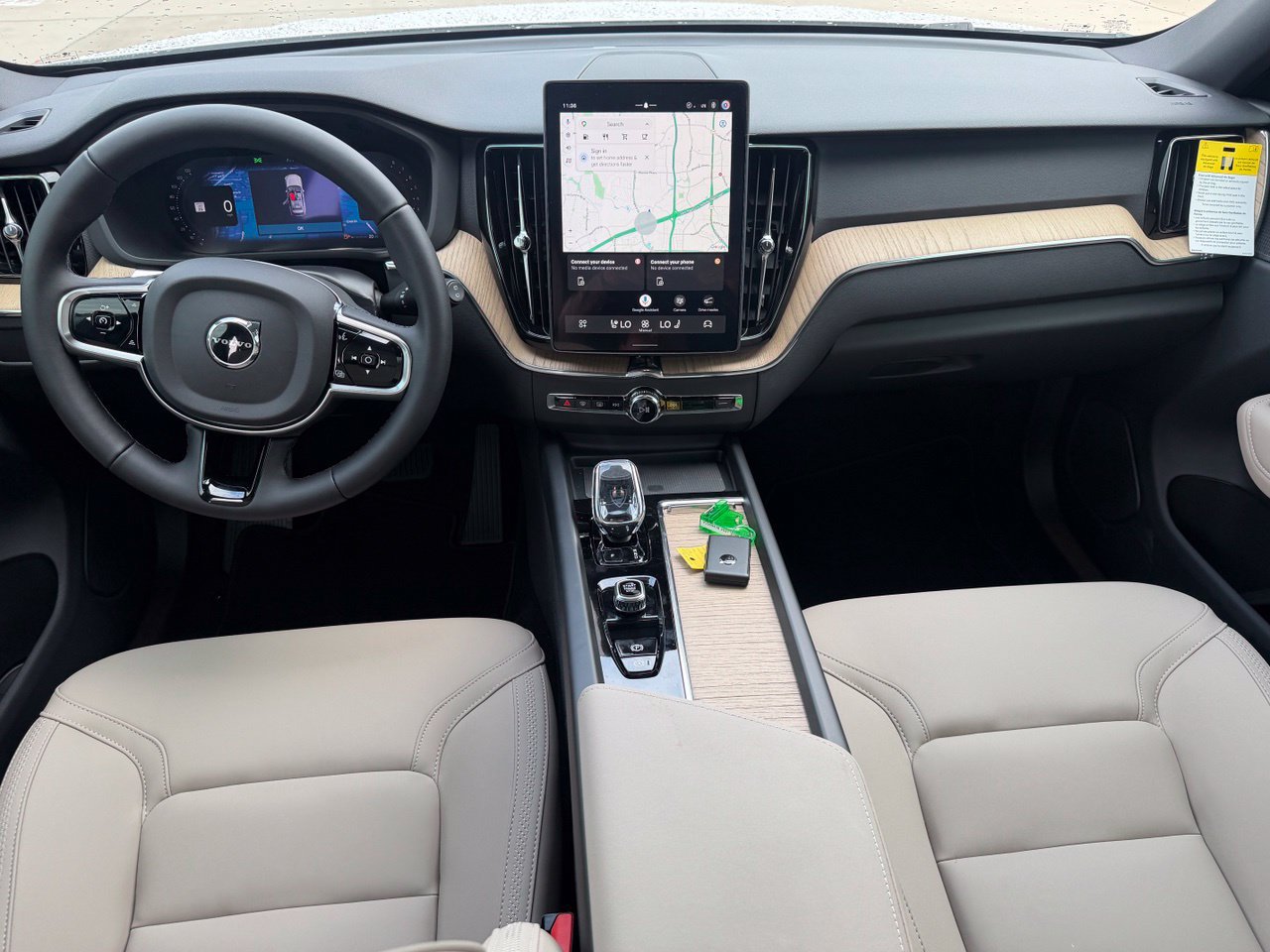 New 2027 Volvo XC60 B5 Core AWD/4WD image 11