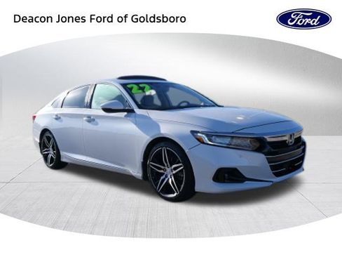 Used 2022 Honda Accord Touring image 1