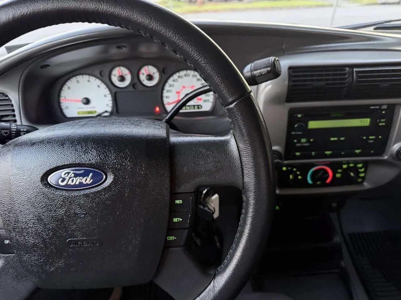 Used 2010 Ford Ranger XLT RWD image 28