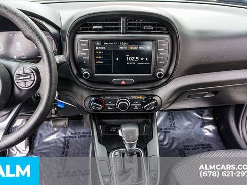 Used 2025 Kia Soul LX image 39