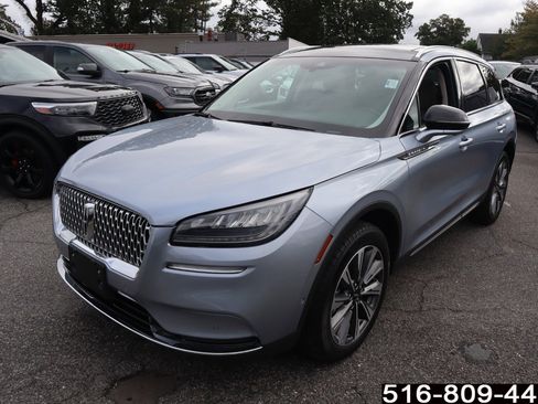 Used 2022 Lincoln Corsair Reserve w/ Equipment Group 201A image 8