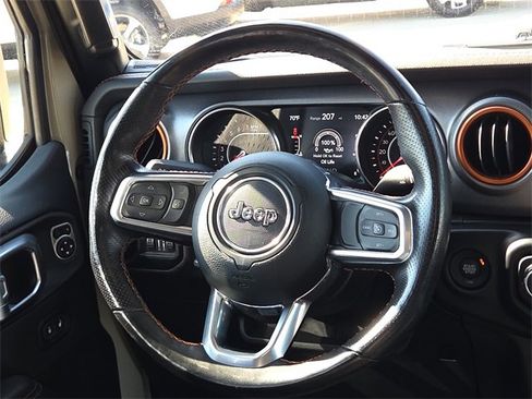Used 2020 Jeep Gladiator Mojave image 13