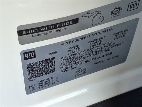 New 2026 Chevrolet Traverse LT image 17