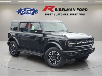 New 2025 Ford Bronco Outer Banks