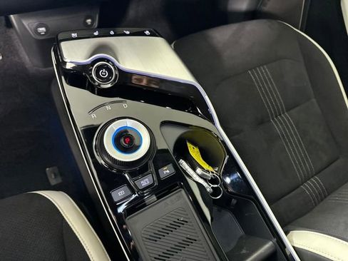 Used 2023 Kia EV6 GT-Line w/ GT-Line Suede Seat Package image 20