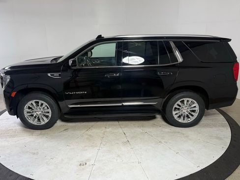 Used 2024 GMC Yukon SLT image 4