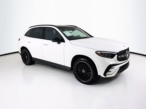 New 2026 Mercedes-Benz GLC 350e 4MATIC image 1
