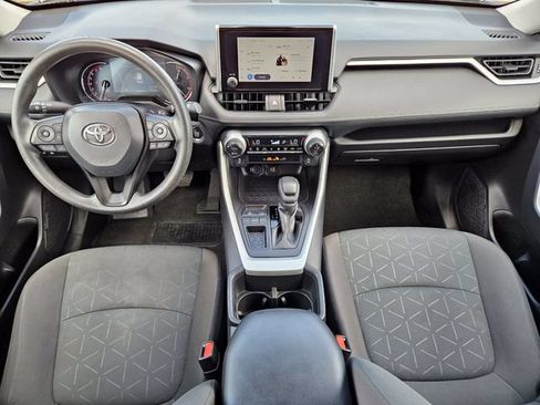 Used 2024 Toyota RAV4 XLE FWD image 29