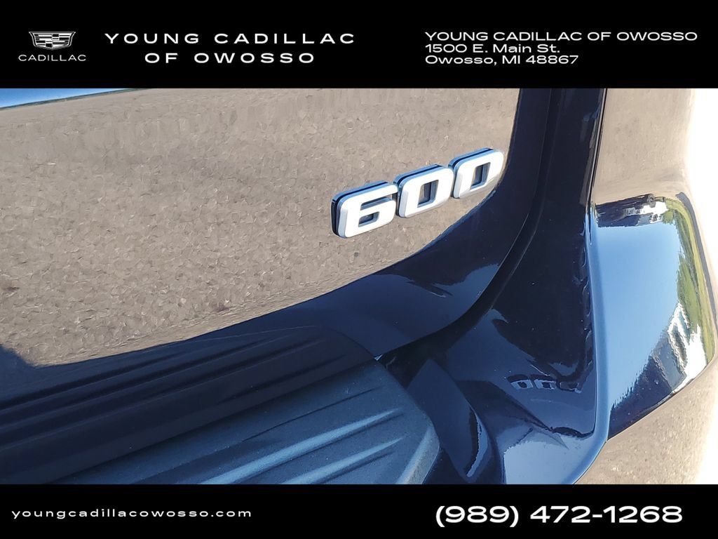 Certified 2024 Cadillac Escalade Premium Luxury w/ Performance Package AWD/4WD image 38