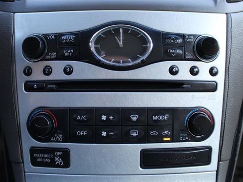 Used 2009 INFINITI G37 x Coupe w/ Premium Pkg AWD/4WD image 22