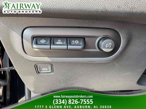 Used 2022 GMC Terrain AT4 w/ Infotainment Package II AWD/4WD image 17