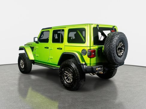 Used 2025 Jeep Wrangler Unlimited Rubicon 392 AWD/4WD image 15