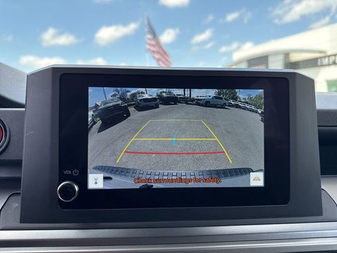 Used 2025 Toyota 4Runner TRD Sport AWD/4WD image 19