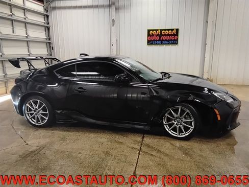Used 2023 Subaru BRZ Premium image 2