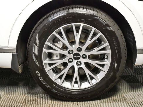 Used 2025 Genesis GV80 2.5T AWD/4WD image 37
