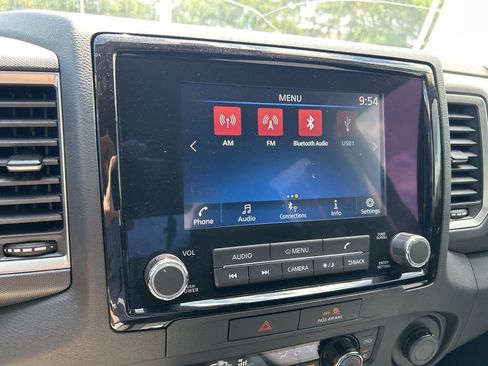 Certified 2023 Nissan Frontier SV w/ SV Convenience Package RWD image 34