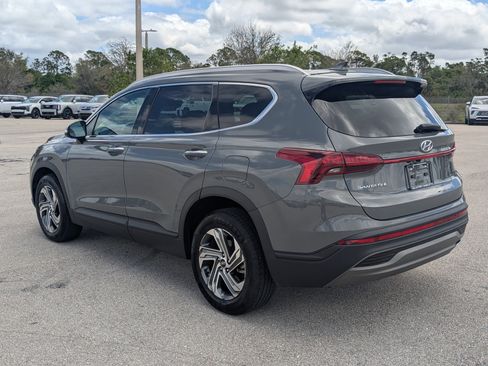 Used 2023 Hyundai Santa Fe SEL FWD image 7