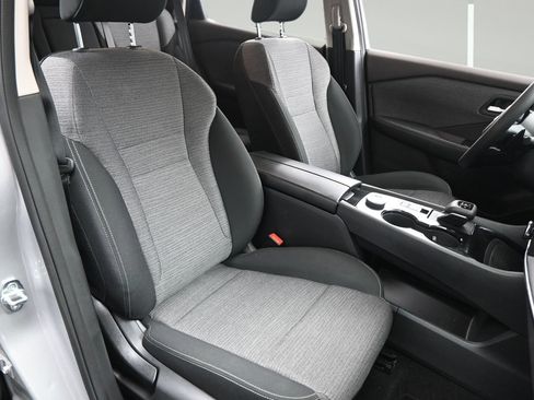 Certified 2023 Nissan Rogue SV AWD/4WD image 13