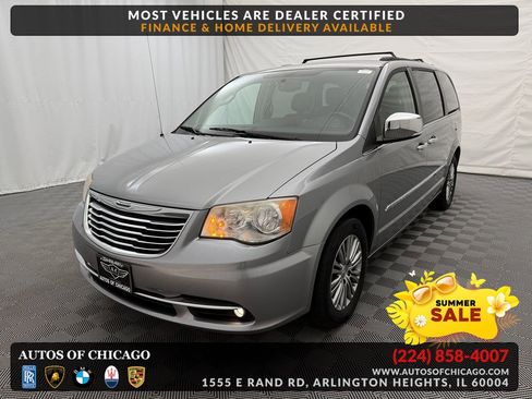 Used 2013 Chrysler Town & Country Touring-L w/ Driver Convenience Group FWD image 1