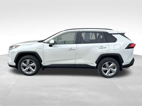 Used 2020 Toyota RAV4 Limited image 2