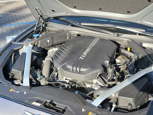 Certified 2023 Genesis G70 3.3T w/ Sport Prestige Package image 25