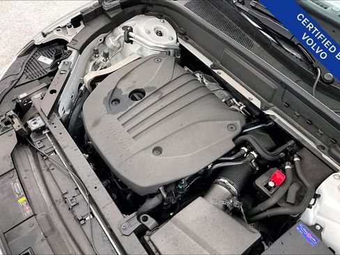 Used 2023 Volvo XC60 B5 Ultimate w/ Protection Package Premier image 42