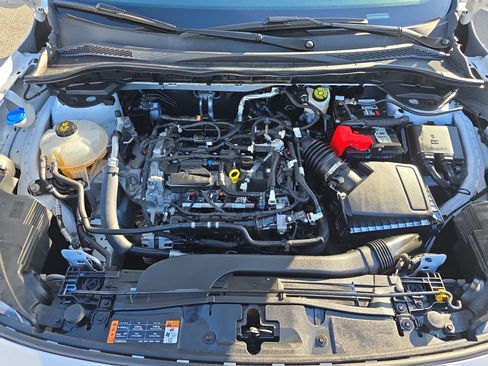 Used 2022 Ford Escape SEL image 32