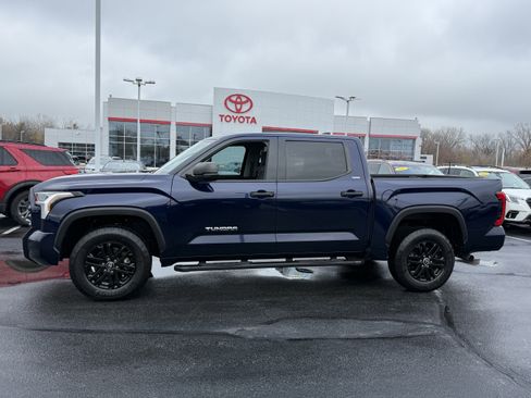 Used 2023 Toyota Tundra SR5 image 5