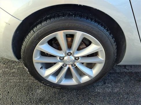 Used 2014 Buick Verano image 24
