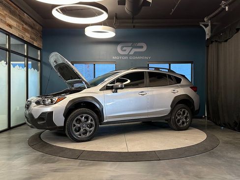 Used 2021 Subaru Crosstrek 2.5i Sport w/ Moonroof Package image 23