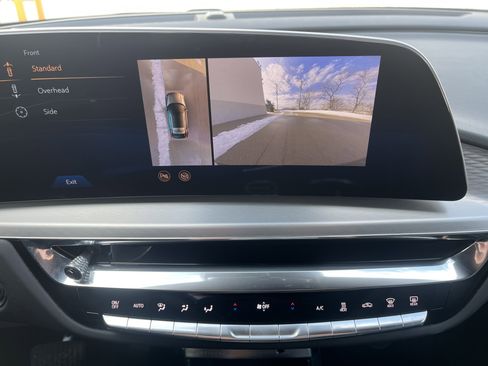 Used 2024 Cadillac Lyriq Luxury w/ LPO, Floor Liner Package image 33