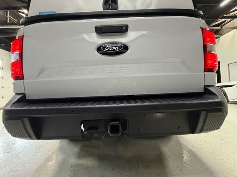 Used 2025 Ford Maverick XLT FWD image 12