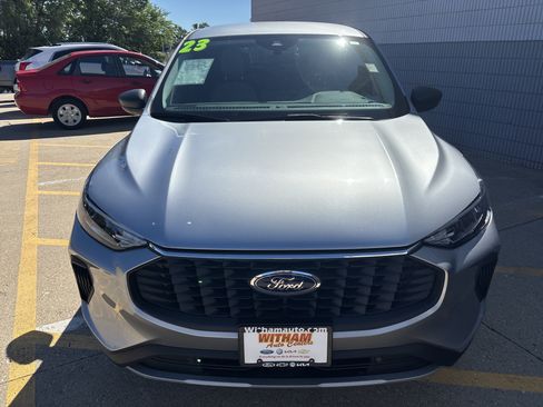 Used 2023 Ford Escape Active AWD/4WD image 19