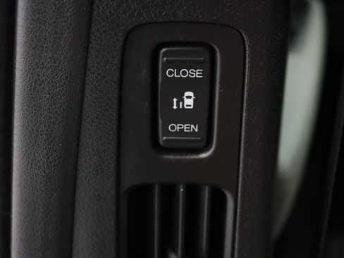 Used 2019 Honda Odyssey EX-L image 30