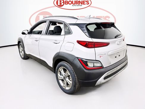 Used 2023 Hyundai Kona SEL w/ Cargo Package image 7
