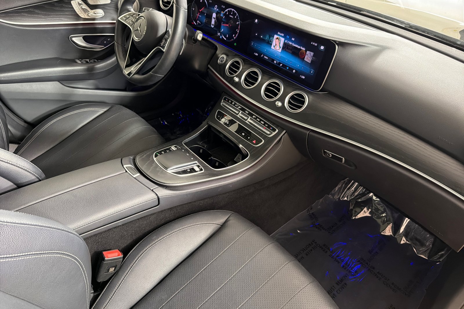 Used 2023 Mercedes-Benz E 350 Sedan image 14