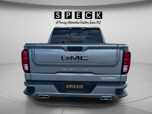 Used 2024 GMC Sierra 1500 Elevation w/ Elevation Premium Package AWD/4WD image 5