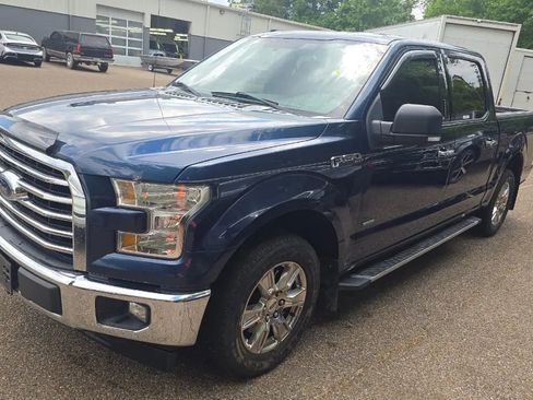 Used 2017 Ford F150 XLT w/ Equipment Group 302A Luxury RWD image 5