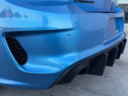 Used 2016 Dodge Charger R/T w/ Plus Group image 11