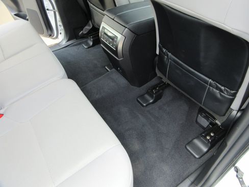 Used 2023 Lexus GX 460 w/ Black Line Special Edition AWD/4WD image 21