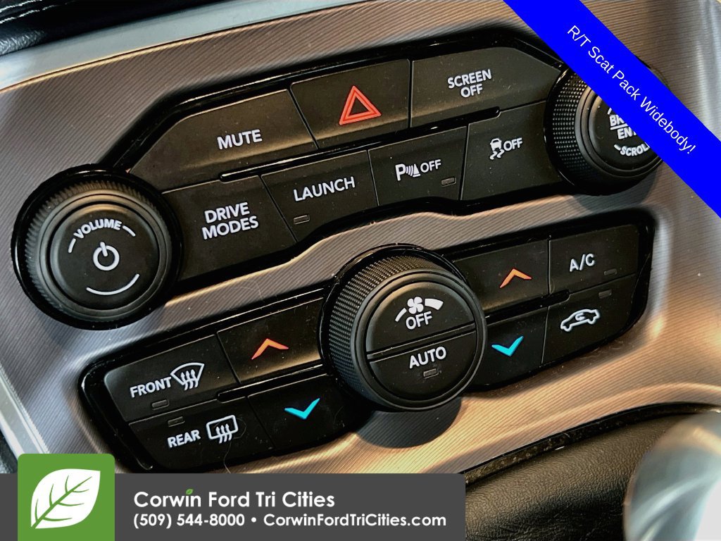 Used 2021 Dodge Challenger R/T Scat Pack RWD image 8