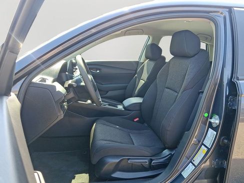 Used 2025 Honda Accord LX image 14